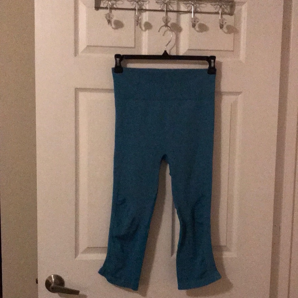 One of my favorite pair of aqua colored yoga pants